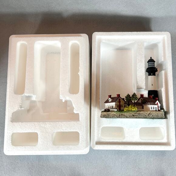 Vtg 1998 Harbor Lights Tybee Island Georgia #423 Lighthouse Collectible Signed - Picture 10 of 13